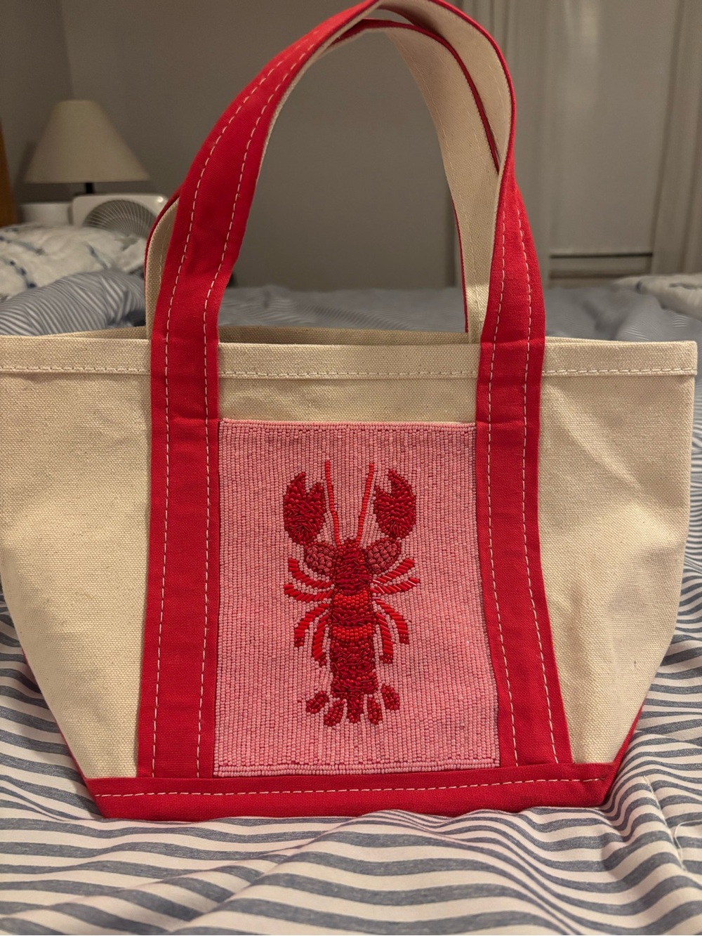 CELANDINE x ANTHROPOLOGIE Canvas Tote with Red Lobster Appliqué - Red & Cream